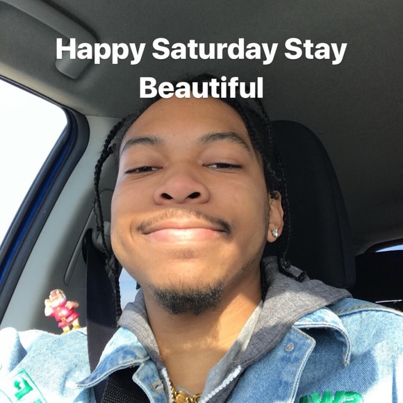 Meet your Posher, ChrisSWAP - Picture 2 of 4